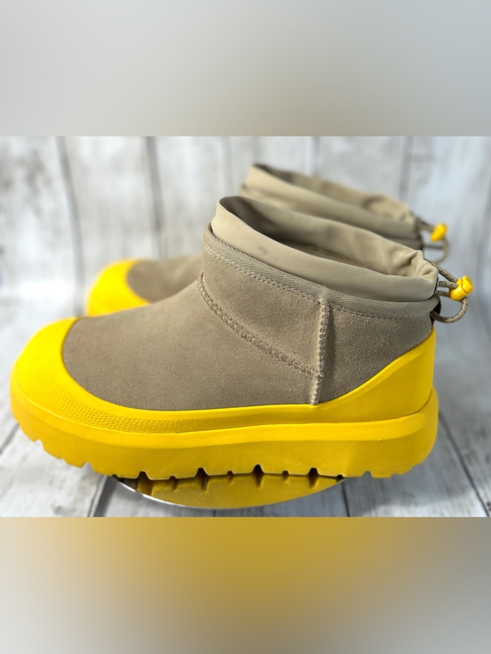 UGG Ultra Mini Hybrid for Women